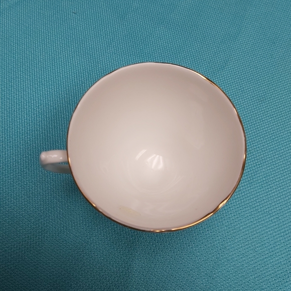 🫖 Royal Vale Cup & Saucer - Picture 3 of 8